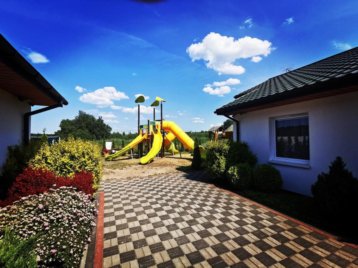 Domki I Pokoje Baltimor Grzybowo (West Pomeranian) Exterior foto