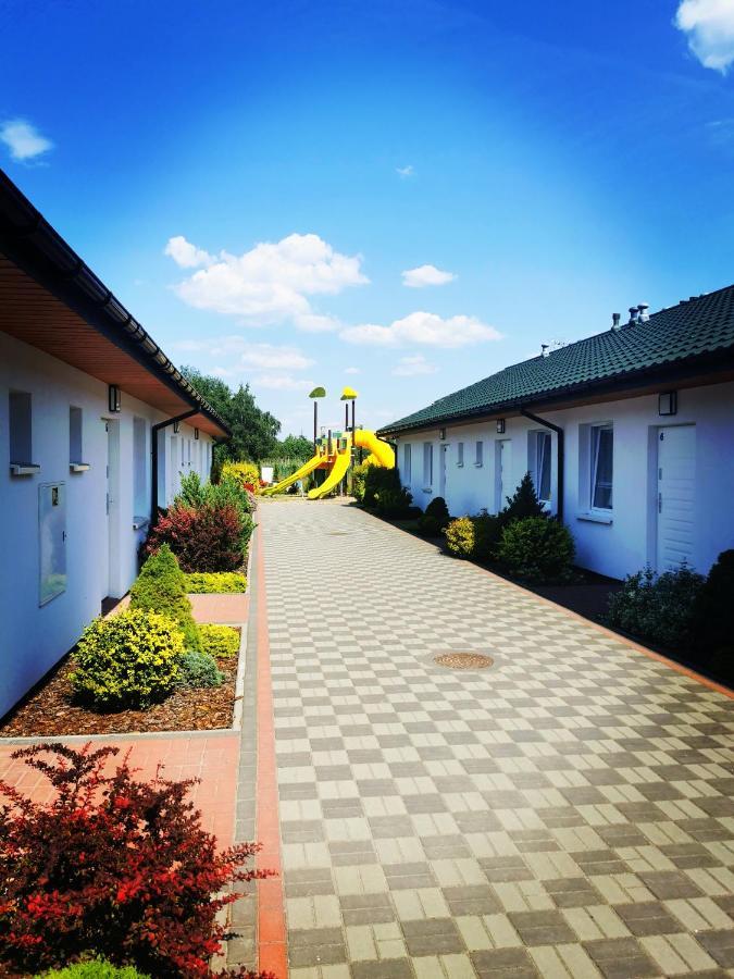 Domki I Pokoje Baltimor Grzybowo (West Pomeranian) Exterior foto